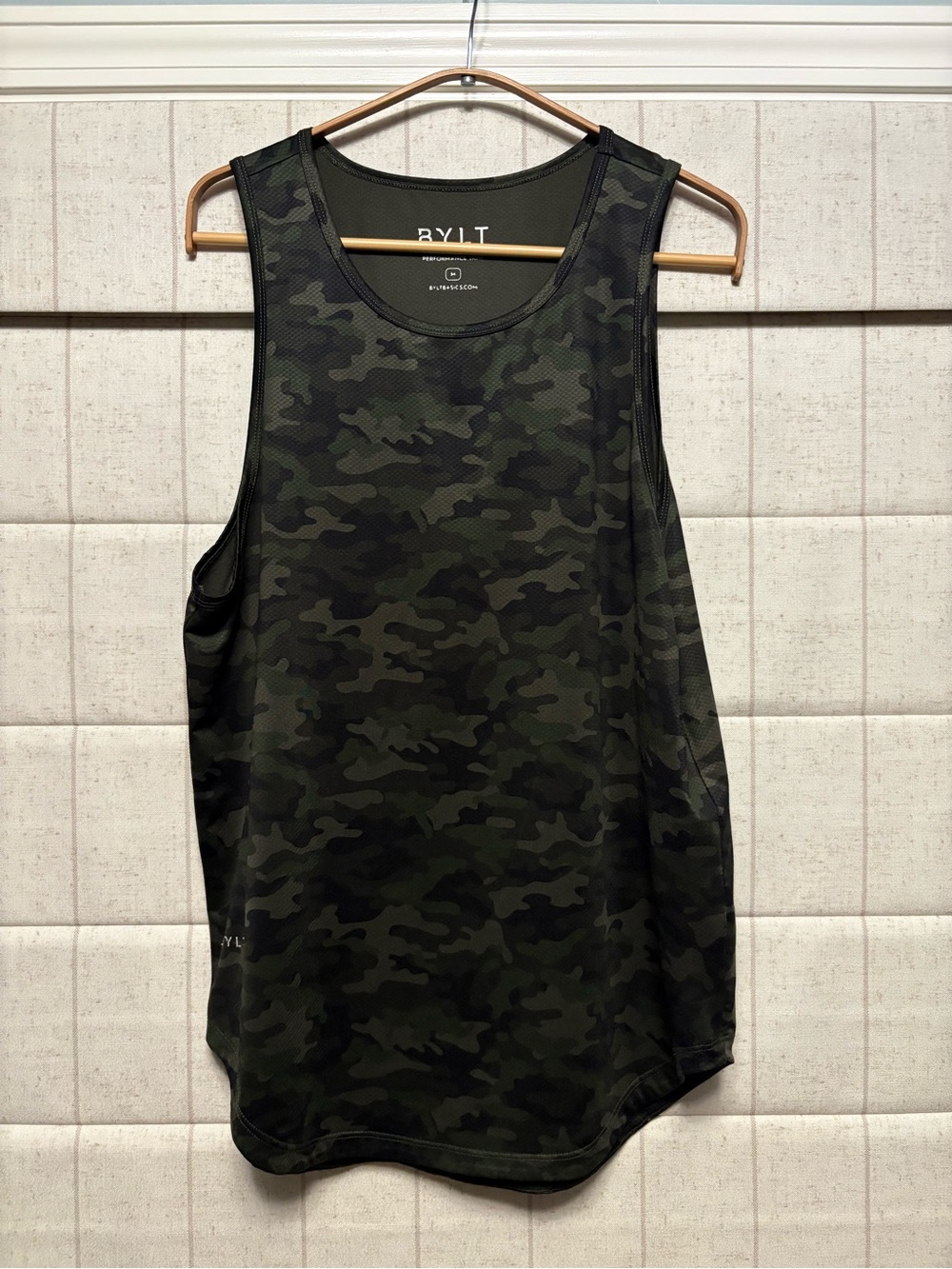 Built basics Camp performance tank
